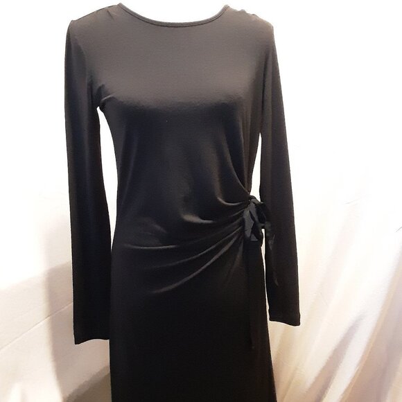 DE Collection Dresses & Skirts - De Collection Midi Black Side Tie Rouched SZ M ❤